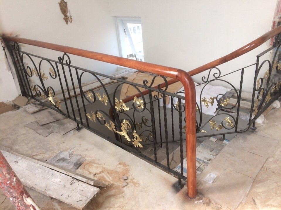 Cầu thang sắt 57 trong catalog cầu thang sắt nghệ thuật của Cầu Thang Đẹp Miền Bắc