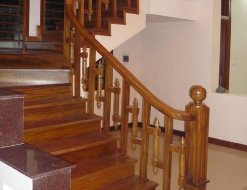 Cầu thang gỗ 07 trong catalog cầu thang gỗ của Cầu Thang Đẹp Miền Bắc